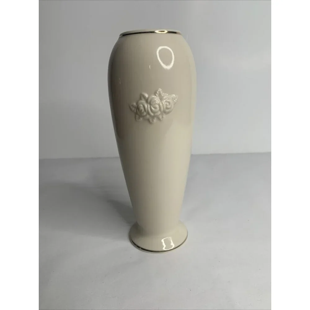Lenox Rose Blossom Medium‎ Bud Vase  ~ 24K Gold Trim Vintage 7” New